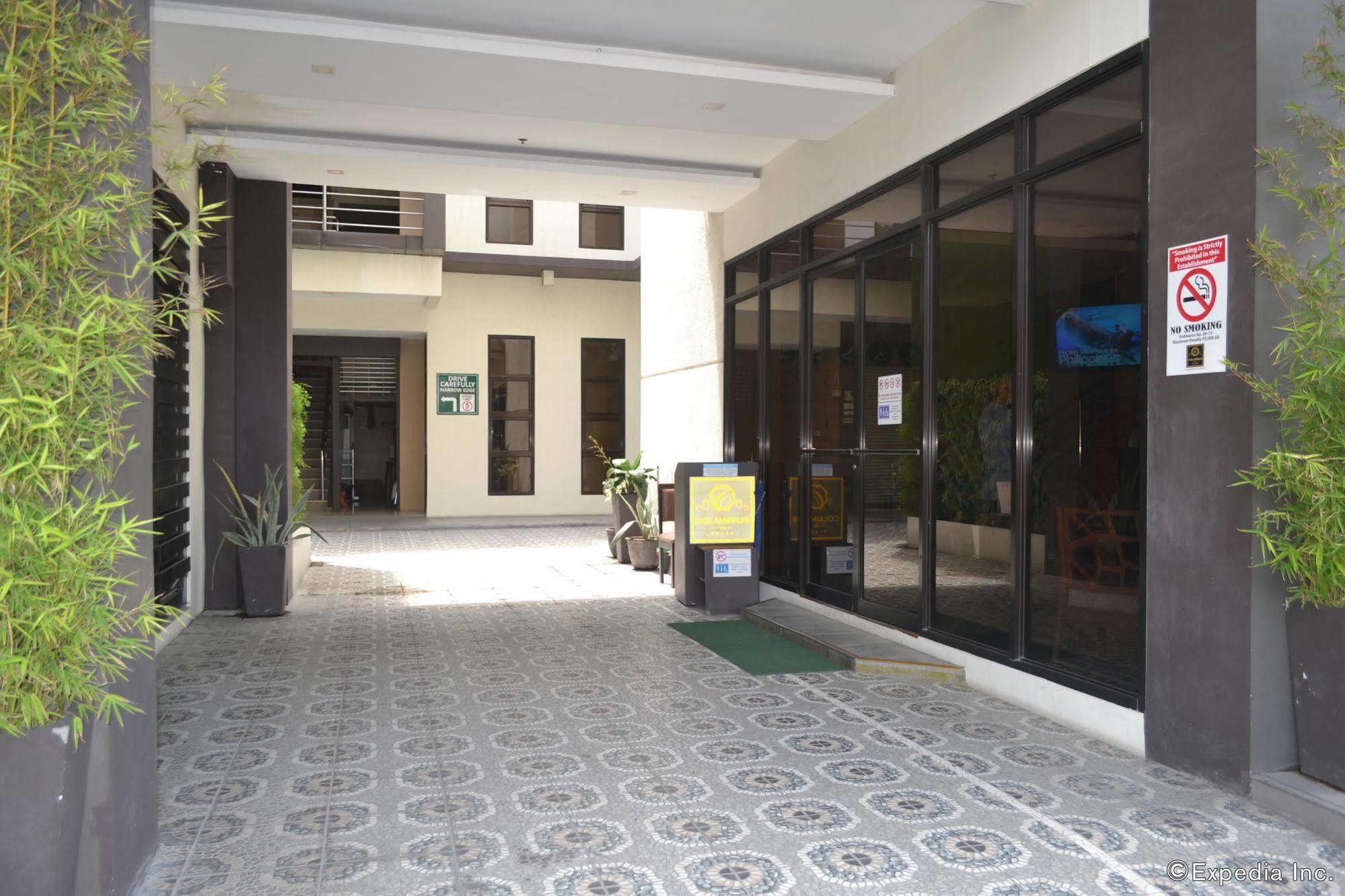 コロンブス プラザ ホテル General Santos City エクステリア 写真